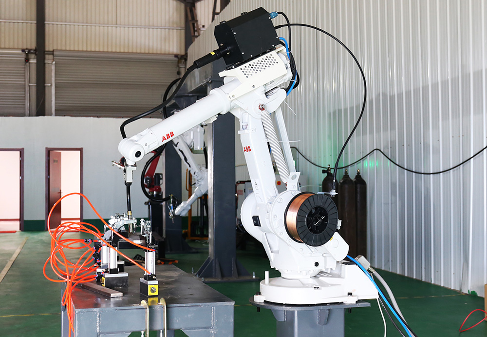 万德机器人三维激光切割机 万德机器人三维激光切割机